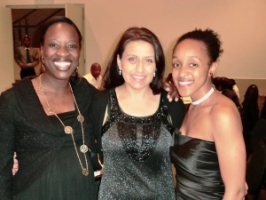The leading ladies, Chinelle and Muo, together wih me at the end of year function before I left for maternity leave. 
